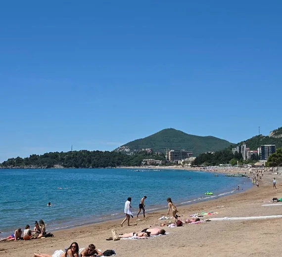 Vremenska prognoza za subotu: Na primorju sunčano i toplo, popodne u planinama moguća kiša