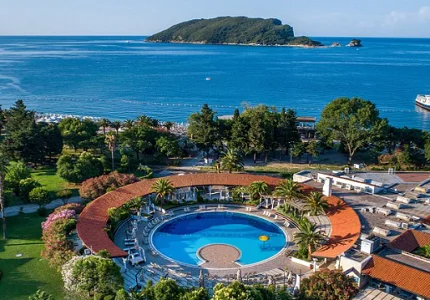 Vodovod Budva: Fekalije se izlivaju zbog nelegalnih priključaka, ujutru deratizacija kanala i plaže