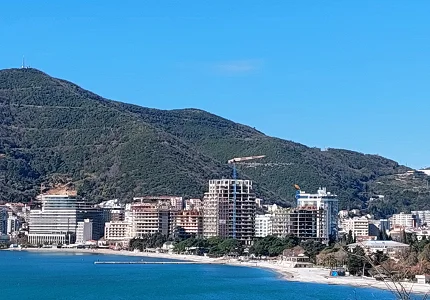 Vodovod Budva: Fekalije se izlivaju zbog nelegalnih priključaka, ujutru deratizacija kanala i plaže