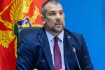 Krapović: Putnike čarter leta otkrile crnogorske službe