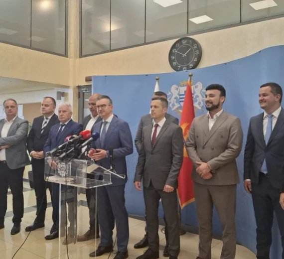 Predsjednik Opštine Budva prisustvovao sastanku čelnika crnogorskih opština sa izvjestiocem Evropskog parlamenta za Crnu Goru