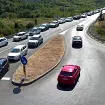 U Crnoj Gori se voze stari automobili: Više od 300.000 vozila, elektrifikacija među najvećim izazovima