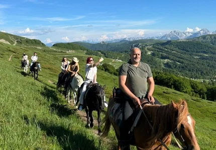 Novinari iz Srbije posjetili Crnu Goru