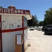 Komunalna inspekcija Opštine Budva, po službenoj dužnosti, zapečatila nelegalni parking u Petrovcu