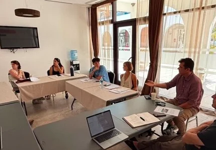 Budva: Crnogorskim i američkim studentima predstavljeni rezultati istraživanja o korupciji u obrazovanju