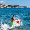Heroji budvanskih plaža koji ne smiju da skrenu pogled ni na sekundu