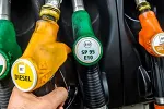 Od ponoći skuplji benzin, dizel pojeftinjuje cent