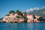 Aman Sveti Stefan od danas ponovo prima goste