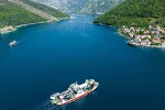 Zbog ljetnjih gužvi od ponedjeljka plovi i šesti trajekt