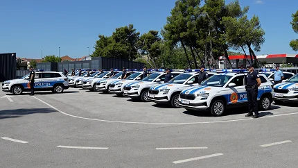 Granična policija dobila 23 nova službena vozila