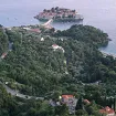 Rađenović protiv sopstvenog modela: Lažna prijava kao uvod u performans za 13. jul