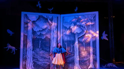 Opera „Snežana i sedam patuljaka“ očarala najmlađu publiku Grada teatra