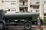 Vojska Crne Gore obezbijedila cisternu za snadbijevanje pijaćom vodom u opštini Kotor