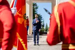 Milatović položio vijenac na Spomenik partizanu borcu: Zadatak naše generacije je država u kojoj čovjek živi dostojanstveno