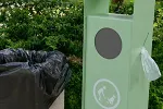 Budva: Služba čistoće postavile kante za pseći izmet