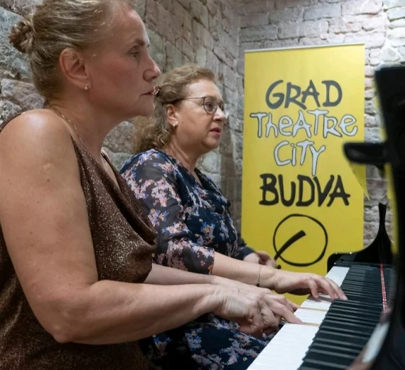 Veče premijera i klavirskog umijeća na jubilarnom Gradu teatru