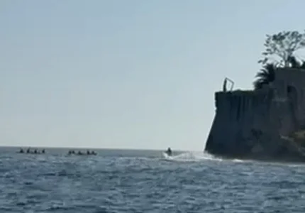 (VIDEO) Divljanje skuterom među pedaline i kajakaše kod Pizane