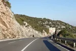 Vozači na put da kreću odmorni i prilagode vožnju uslovima na putu
