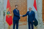 Milatović dočekan uz najviše državne počasti u Kairu