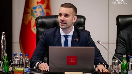Spajić o cijenama goriva: Malo su svi potrčali da paniče, ali mogli smo i mi biti koordinisaniji