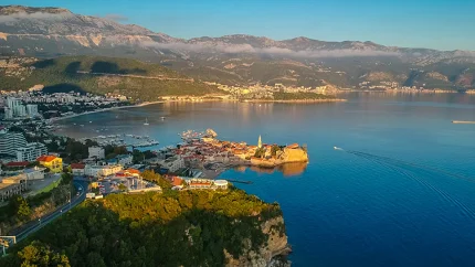 Komunalna inspekcija u Budvi u borbi protiv zauzimanja javnih površina