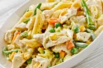 Recept za obrok salatu sa piletinom i tjesteninom