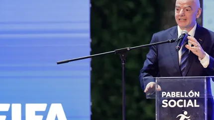 FIFA: Niko ne prodaje fudbal, nastavićemo proces konsultacija