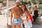 Novak Đoković ponovo u Budvi: Nakon sidrenja jahte, opuštanje i kupanje na Svetom Stefanu