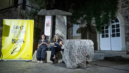 Vida Ognjenović na Trgu pjesnika – „Grad teatar je za mene oaza“