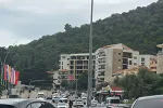 AMSCG: Zbog vrućina izbjegavati vožnju u najtoplijem dijelu dana, izmjene i zabrane na prilazima Budvi