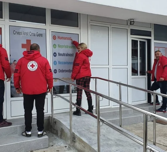 Smanjen obim aktivnosti u Crvenom krstu Budva tokom ljetnjih mjeseci: Fokus na obukama iz prve pomoći i terenskom radu