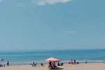 Morsko dobro pojačalo kontrole kupališta: Zauzetost plaža, nelegalni objekti i spasioci u fokusu nadzora