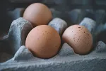 Cijene jaja i dalje visoke, poskupjeli sir i praziluk, pojeftinili lubenica i breskve