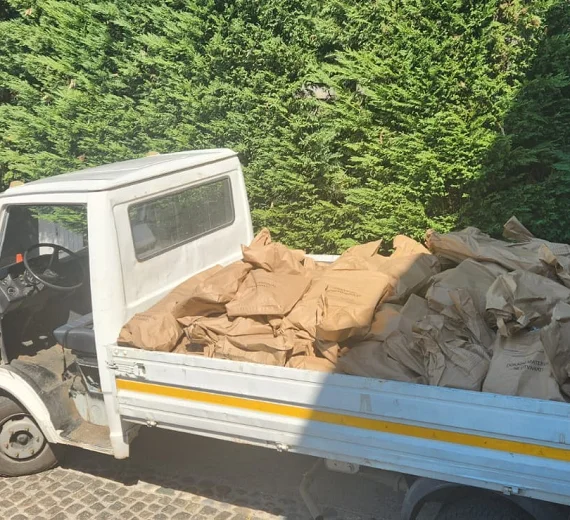U toku složena policijsko-tužilačka istraga: Više od 50 stranih državljana zatečeno u jednom iznajmljenom objektu u Podgorici; oduzeta sofisticirana digitalna oprema i novac