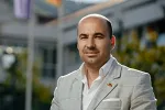 Rađenović: Vlada amaterskim odlukama uništava turizam, potreban strateški pristup umjesto improvizacije