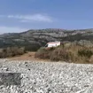 Paraglajder pao u Buljarici, povrijeđena jedna osoba