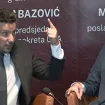 Abazović: Lijepo je prisjetiti se 30. avgusta, istorijski je datum, iako je dosta oskrnavljen ovih godina