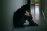 Maloljetnu kćerku udali za 3.000 eura, potom je svekrva primoravala da prodaje marihuanu