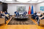 Spajić najavio adaptaciju aerodroma: Naredna sezona sa proširenim terminalima, dodatnim gejtovima, produženom pistom