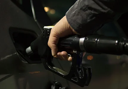 Novo poskupljenje na pumpama: Zbog skoka nafte na svjetskim berzama, u Crnoj Gori od ponoći veće cijene goriva