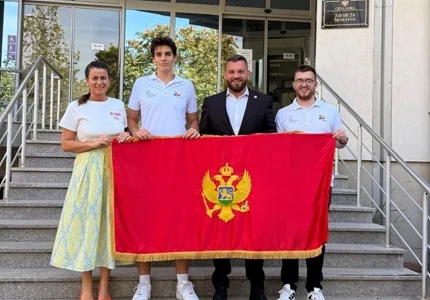 Crna Gora učestvuje na Balkanskoj olimpijadi iz informatike u Tirani