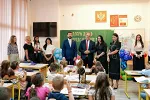 Milatović posjetio škole u Ulcinju: Svako dijete mora imati jednaku šansu da uspije