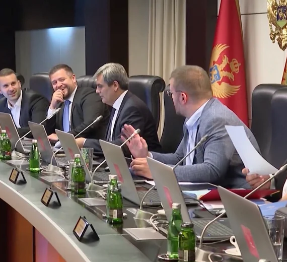 Spajić najavljuje rast zarada i minimalca od 1.000 do 1.400 eura, privrednici traže hitan sastanak