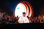 (VIDEO) Vrhunska atmosfera i pun trg u Budvi na nastupu slavnog Black Coffee-a