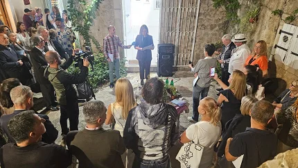 Svjetlom i vodom“: Savo Pavlović poslije sedam godina ponovo pred publikom u Budvi