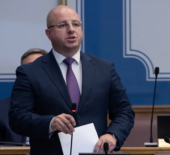 MILOVIĆ: Nema kalkulisanja sa evropskim vrijednostima, PES da glasa za smjenu Mandića