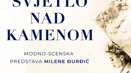 Modno-scenski spektakl Milene Đurđić na platou ispred Starog grada u Budvi