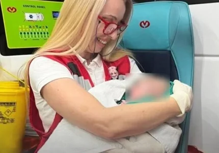 Dječak došao na svijet ispred kuće u Zeti