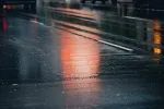 Putevi mokri i klizavi