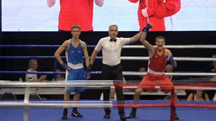 Strahinja Mrdak na krovu Evrope: Zlato za crnogorskog boksera u Budvi